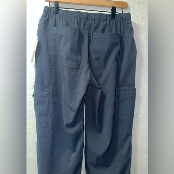 Koi Basics Petite Scrub Pants, Charcoal (NWT) - Picture 6 of 9